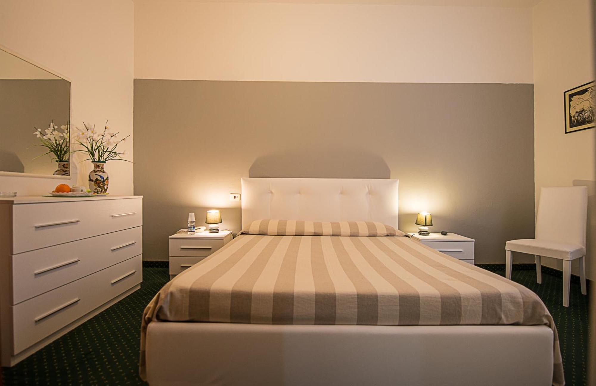 Hotel Ariston Piombino Oda fotoğraf