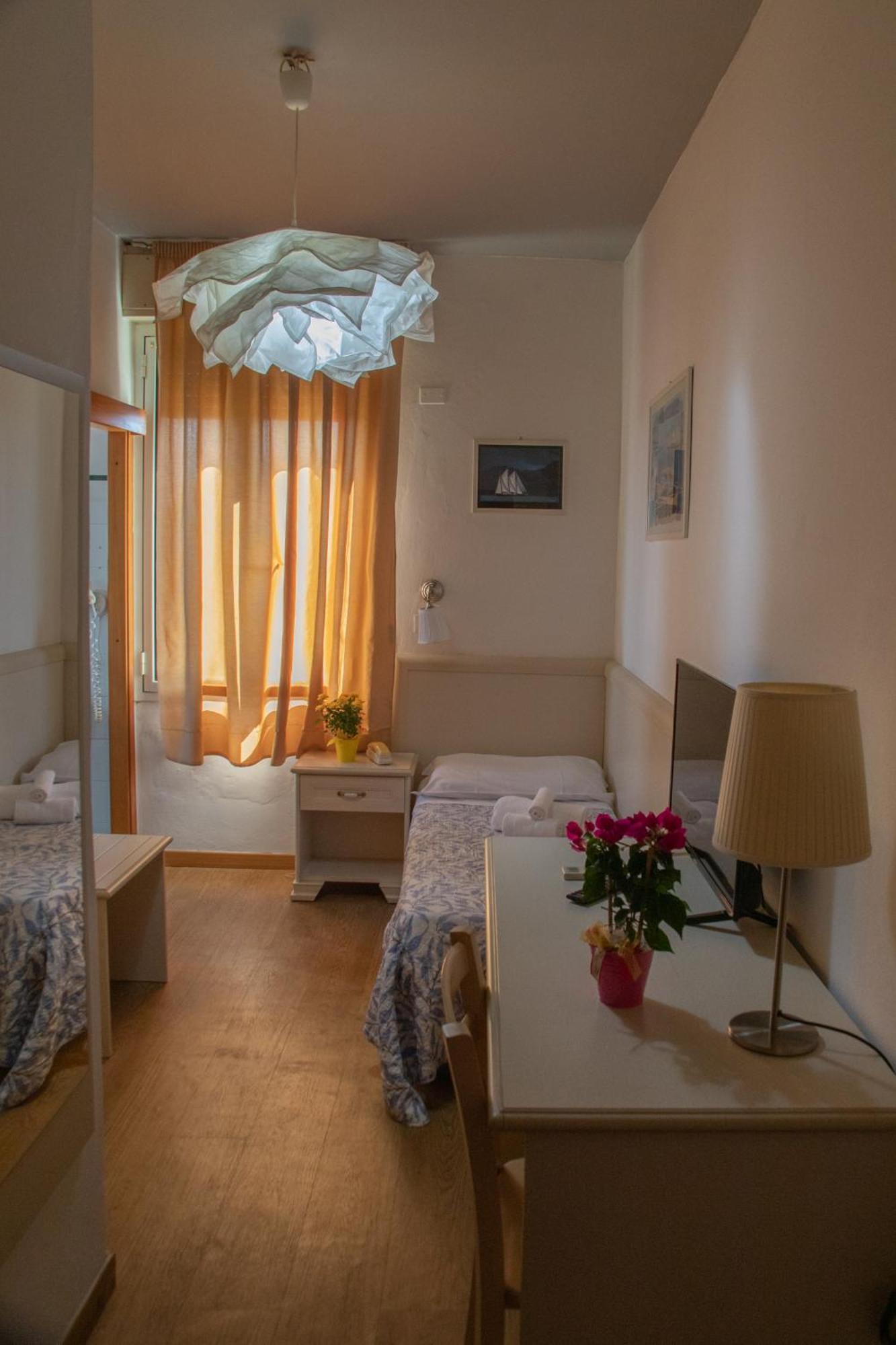 Hotel Ariston Piombino Dış mekan fotoğraf