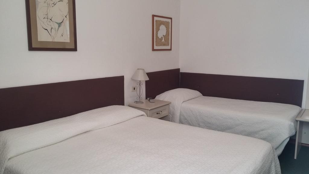 Hotel Ariston Piombino Dış mekan fotoğraf