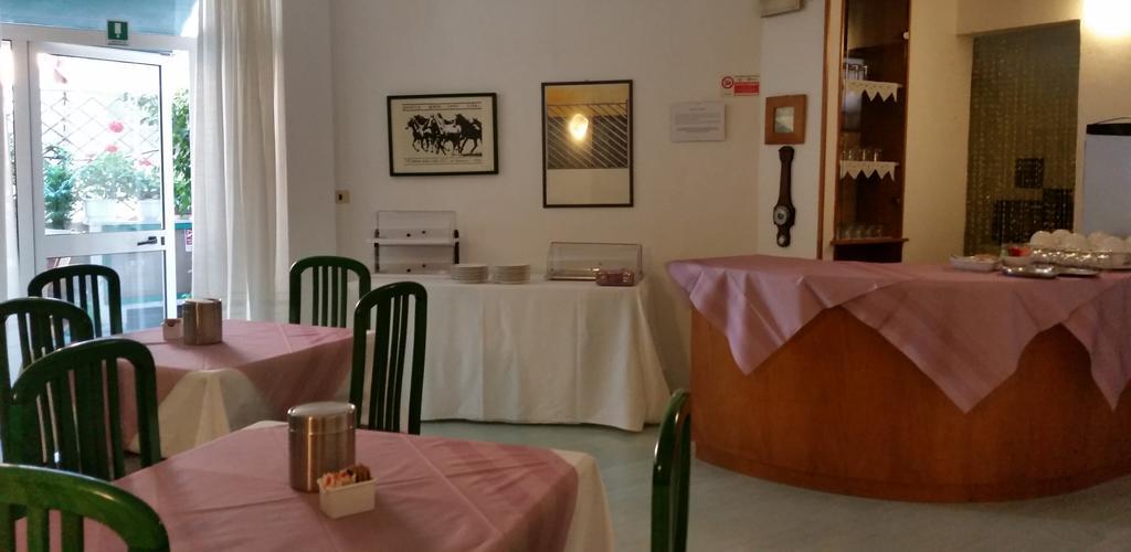 Hotel Ariston Piombino Dış mekan fotoğraf